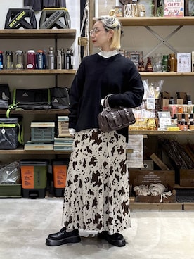 「アイテム（ドレスシューズ）」を使った、yaritaさん（レディース・166cm）の秋コーディネート