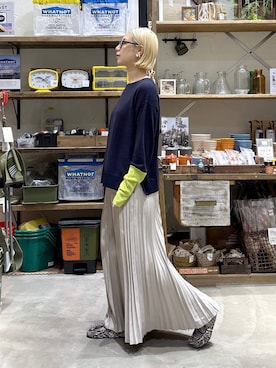 「アイテム（モカシン/デッキシューズ）」を使った、yaritaさん（レディース・166cm）の秋コーディネート