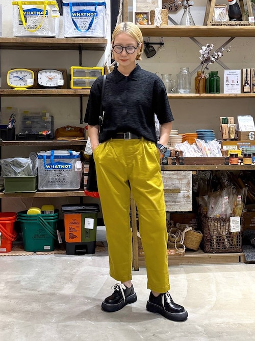 ニコアンド　てぃらさん　パンツ　スタッフ ニコアンド ウエストタックパンツ てぃらさんプロデュース