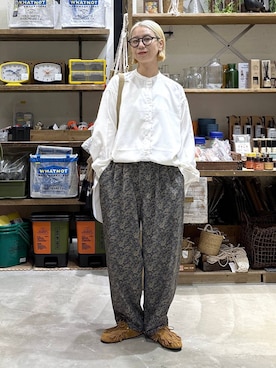 「アイテム（モカシン/デッキシューズ）」を使った、yaritaさん（レディース・166cm）の秋コーディネート