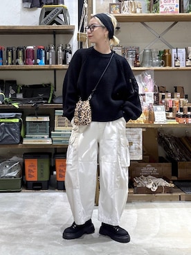 「アイテム（カーゴパンツ）」を使った、yaritaさん（レディース・166cm）の秋コーディネート
