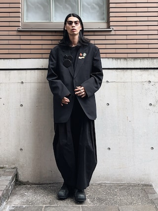 「JOHN LAWRENCE SULLIVAN（ジョンローレンスサリバン）のLEATHER BADGES (3PIECES)（バッジ）」を使った、Takuya  Kobayashiさん（メンズ・176cm）の春コーディネート