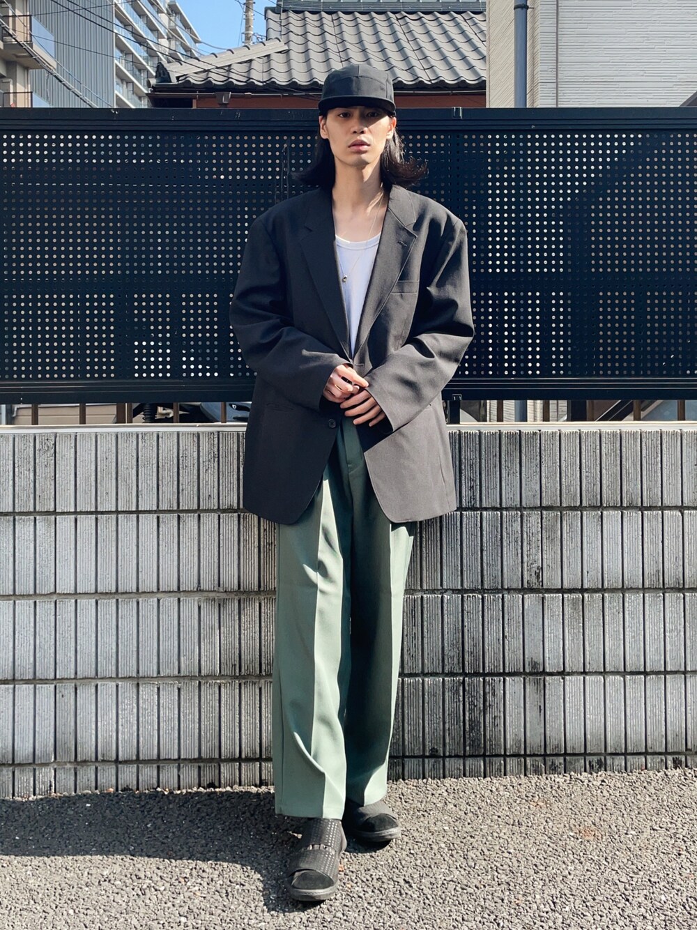 「春服デビュー宣言、UNIQLO、UNIQLO U、ユニクロ、ユニクロコーデ、GU、GUコーデ、スラックス、プチプラ、プチプラコーデ、スニーカー、スニーカーコーデ、春コーデ、キャップ、シンプル」｜「Instagram koba052703📝のアイテム（その他、その他）」を使った、Takuya  Kobayashiさん（メンズ・176cm）の春コーディネートの1枚目の写真