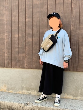 「sakishimatokyo（サキシマトーキョー）のアイテム（スウェット）」を使った、mao*さん（レディース・155cm）の秋コーディネート