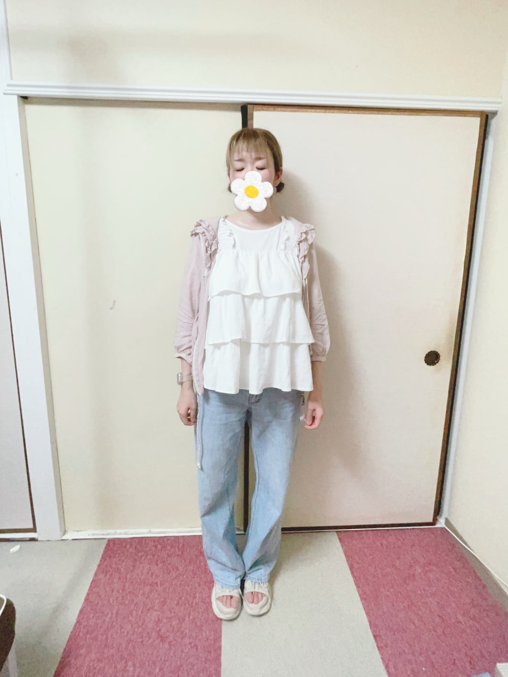 「GUのアイテム（デニムパンツ、ブルー系）」を使った、𝚖 𝚎 𝚛 𝚘 ⋈*｡ﾟさん（レディース・156cm）の夏コーディネートの1枚目の写真