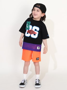 「アイテム（Tシャツ/カットソー、ブラック系）」を使った、BABYDOLL(ベビードール)さん（キッズ・110cm）の春コーディネート