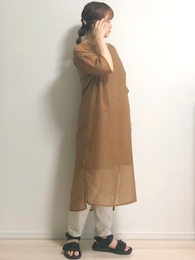 「alcali（アルカリ）のアイテム」を使った、tomoさん（レディース・157cm）の夏コーディネート