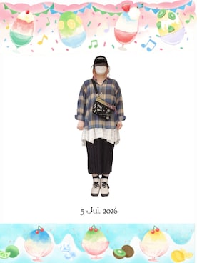 「しまむら（シマムラ）のアイテム（シャツ/ブラウス、ブルー系）」を使った、みぃさん（レディース・157cm）の夏コーディネート