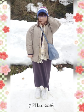 「THE NORTH FACE（ザノースフェイス）のアイテム（ダウンジャケット/コート、グリーン系）」を使った、みぃさん（レディース・157cm）の春コーディネート