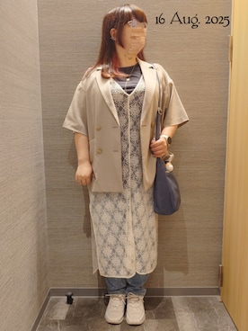 「アイテム（イヤーカフ）」を使った、みぃさん（レディース・157cm）の秋コーディネート