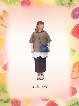 「Avail（アベイル）のアイテム（シャツ/ブラウス、グリーン系）」を使った、みぃさん（レディース・157cm）の夏コーディネート