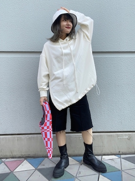 「フーディー」｜natsukiさん（レディース・154cm）の秋コーディネート
