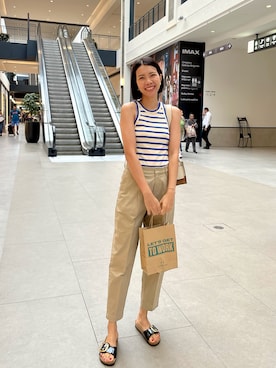 「Massimo Duttiのアイテム」を使った、N.N.さん（レディース・165cm）の夏コーディネート