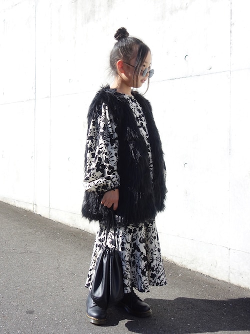 セール】キッズ親子お揃い花柄裾フレアワンピース（ワンピース）｜coca