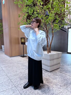 「ﾋﾞｯｸﾞｼﾙｴｯﾄ」｜「アイテム（スウェット）」を使った、sanako_yoshidaさん（レディース・157cm）の秋コーディネート