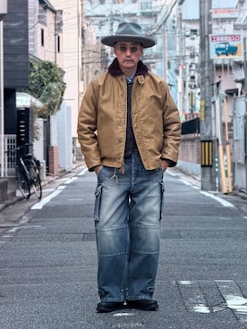 「アイテム（ミリタリージャケット）」を使った、Leeさん（メンズ・174cm）の冬コーディネート