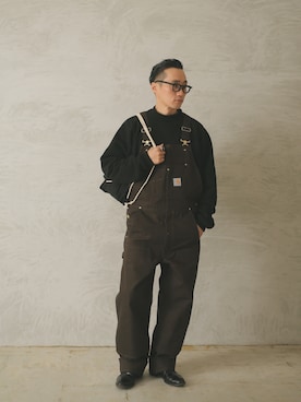 「Carhartt（カーハート）のアイテム（オールインワン・サロペット）」を使った、Leeさん（メンズ・174cm）の冬コーディネート