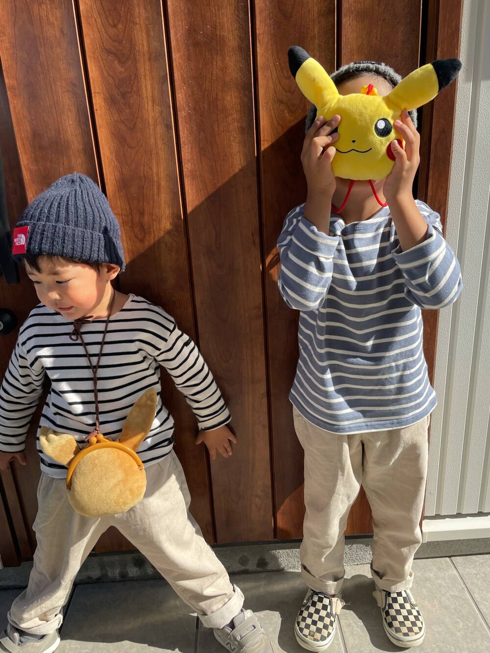 「秋のコーデ、休日コーデ、おしゃれさんと繋がりたい、シンプル、キッズファッション、男の子」｜「Birthdayのアイテム（Tシャツ/カットソー、ブルー系）」を使った、EBIHARA    NOZOMIさん（キッズ・110cm）の秋コーディネートの1枚目の写真