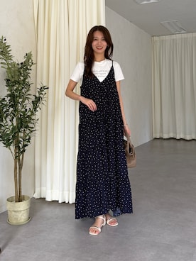 「Chez toi（シェトワ）のメッセージロゴT（Tシャツ/カットソー、ホワイト系）」を使った、いたみかなこさん（レディース・161cm）の夏コーディネート