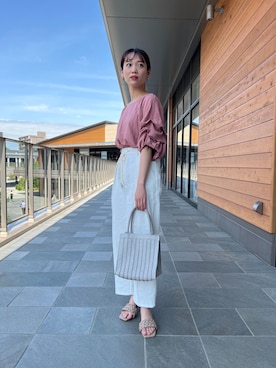「Chez toi（シェトワ）のアイテム（かごバッグ）」を使った、いたみかなこさん（レディース・161cm）の春コーディネート