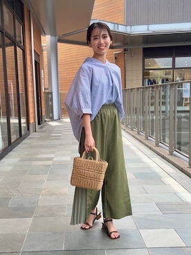 「Chez toi（シェトワ）のアイテム（かごバッグ）」を使った、いたみかなこさん（レディース・161cm）の夏コーディネート