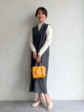 「Chez toi（シェトワ）のアイテム（パンプス）」を使った、いたみかなこさん（レディース・161cm）の秋コーディネート