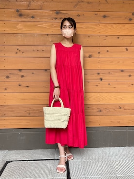 「Chez toi（シェトワ）のアイテム（かごバッグ）」を使った、いたみかなこさん（レディース・161cm）の夏コーディネート