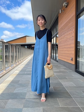 「Chez toi（シェトワ）のアイテム（かごバッグ）」を使った、いたみかなこさん（レディース・161cm）の春コーディネート