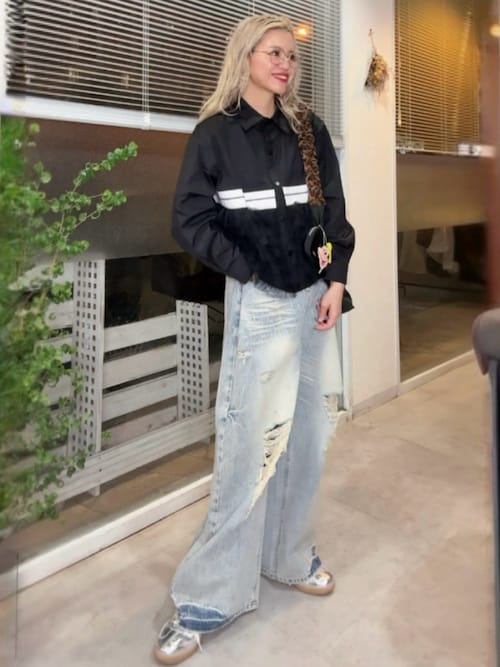 「deux amour(ドゥーザムール)の裾フリルセンターラインブラウス(シャツ/ブラウス)」を使った、natsupooさん(レディース・168cm)の冬コーディネート