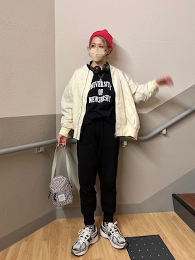 「NEWBALANCE」｜「アイテム（帽子）」を使った、natsupooさん（レディース・167cm）の冬コーディネート