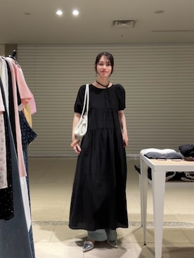 「mystic（ミスティック）のチョーカー付きワンピース（ワンピース、ブラック系）」を使った、kusuda yoshikoさん（レディース・163cm）の春コーディネート