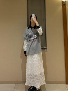 「mystic（ミスティック）のアソートプリントT（Tシャツ/カットソー、グレー系）」を使った、kusuda yoshikoさん（レディース・163cm）の春コーディネート