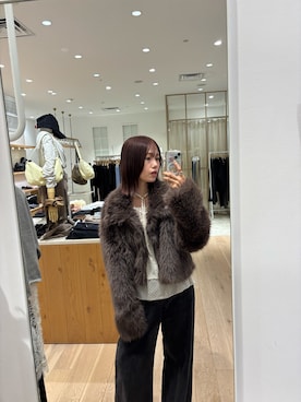 「アイテム（その他アウター）」を使った、kusuda yoshikoさん（レディース・163cm・30代）の秋コーディネート