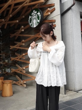 「アイテム（パンツ）」を使った、kusuda yoshikoさん（レディース・163cm・20代）の秋コーディネート
