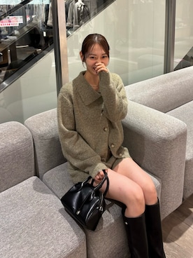 「アイテム（ボストンバッグ）」を使った、kusuda yoshikoさん（レディース・163cm・30代）の秋コーディネート