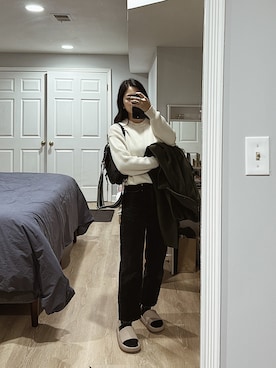 「ストレートパンツ」｜「アイテム（チェスターコート）」を使った、yumiさん（レディース・163cm）の冬コーディネート