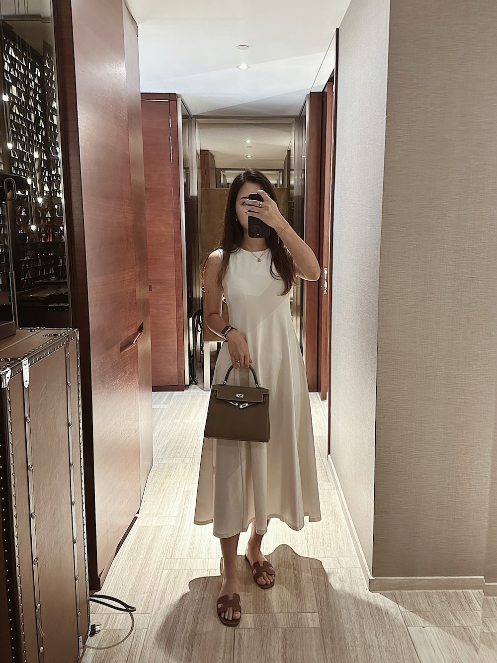 *秋冬コーデに差がつく*【HERMES】エレクトリック サンダル 秋冬コーデに差がつく*【HERMES】エレクトリック サンダル 靴