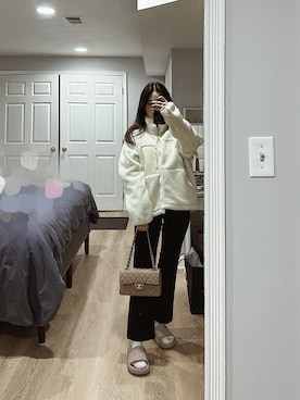 「VALENTINO GARAVANI（バレンティノガラバーニ）のアイテム」を使った、yumiさん（レディース・163cm）の春コーディネート