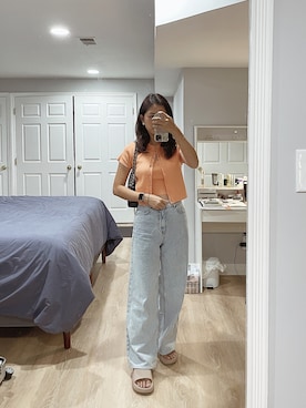 【カジュアルコーデに♪】HERMES サンダル Lagune HERMESのサンダルを使った人気ファッションコーディネート