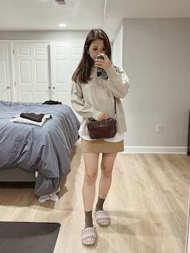 「スコート」｜「アイテム（パンツ）」を使った、yumiさん（レディース・163cm）の秋コーディネート
