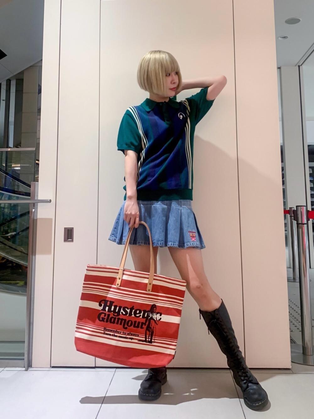 HYSTERIC GLAMOURのアイテムを使った「半袖ニット」の人気