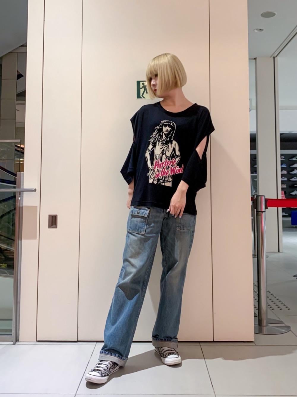ヒステリックグラマー HYS IN THE WIND オーバーサイズTシャツ HYSTERIC GLAMOUR（ヒステリックグラマー）の「HYS IN THE WIND