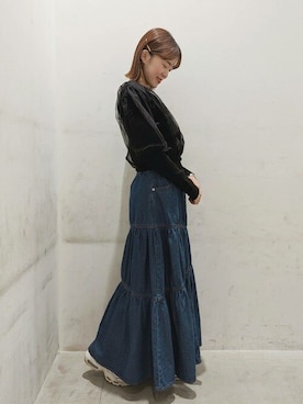 「earth music&ecology（アースミュージックアンドエコロジー）のアイテム（ニット/セーター、ブラック系）」を使った、earth music&ecology officialさん（レディース・150cm）の冬コーディネート