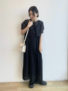 「earth music&ecology（アースミュージックアンドエコロジー）のアイテム（ドレス）」を使った、earth music&ecology officialさん（レディース・156cm）の冬コーディネート