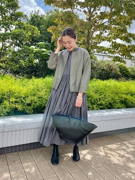 「BEARDSLEY」｜「アイテム（ノーカラージャケット）」を使った、ErisaTatsuyamaさん（レディース・164cm）の秋コーディネート
