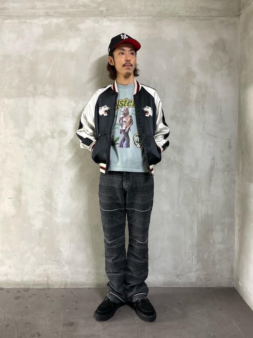 Hysteric glamour スカジャン ブルゾン ムーン HYSTERIC GLAMOUR（ヒステリックグラマー）の「SNAKE&SKULL刺繍