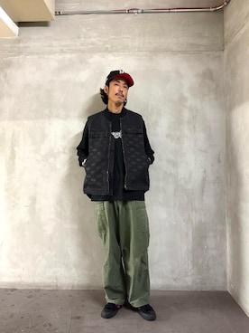 「HYSTERIC GLAMOUR（ヒステリックグラマー）のアイテム（ベスト）」を使った、森 拓巳さん（メンズ・175cm）の秋コーディネート