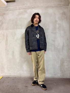 「HYSTERIC GLAMOUR（ヒステリックグラマー）のアイテム（チノパンツ）」を使った、森 拓巳さん（メンズ・175cm）の秋コーディネート