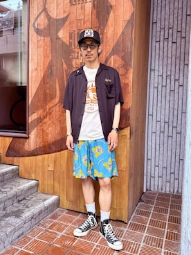 「HYSTERIC GLAMOUR（ヒステリックグラマー）のサイドジップ ハイカットスニーカー（スニーカー、ブラック系）」を使った、森 拓巳さん（メンズ・176cm）の春コーディネート