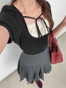 「アイテム（シューズ、レッド系）」を使った、𝑬𝒓𝒊𝒓𝒊𝒏さん（レディース・153cm）の夏コーディネート